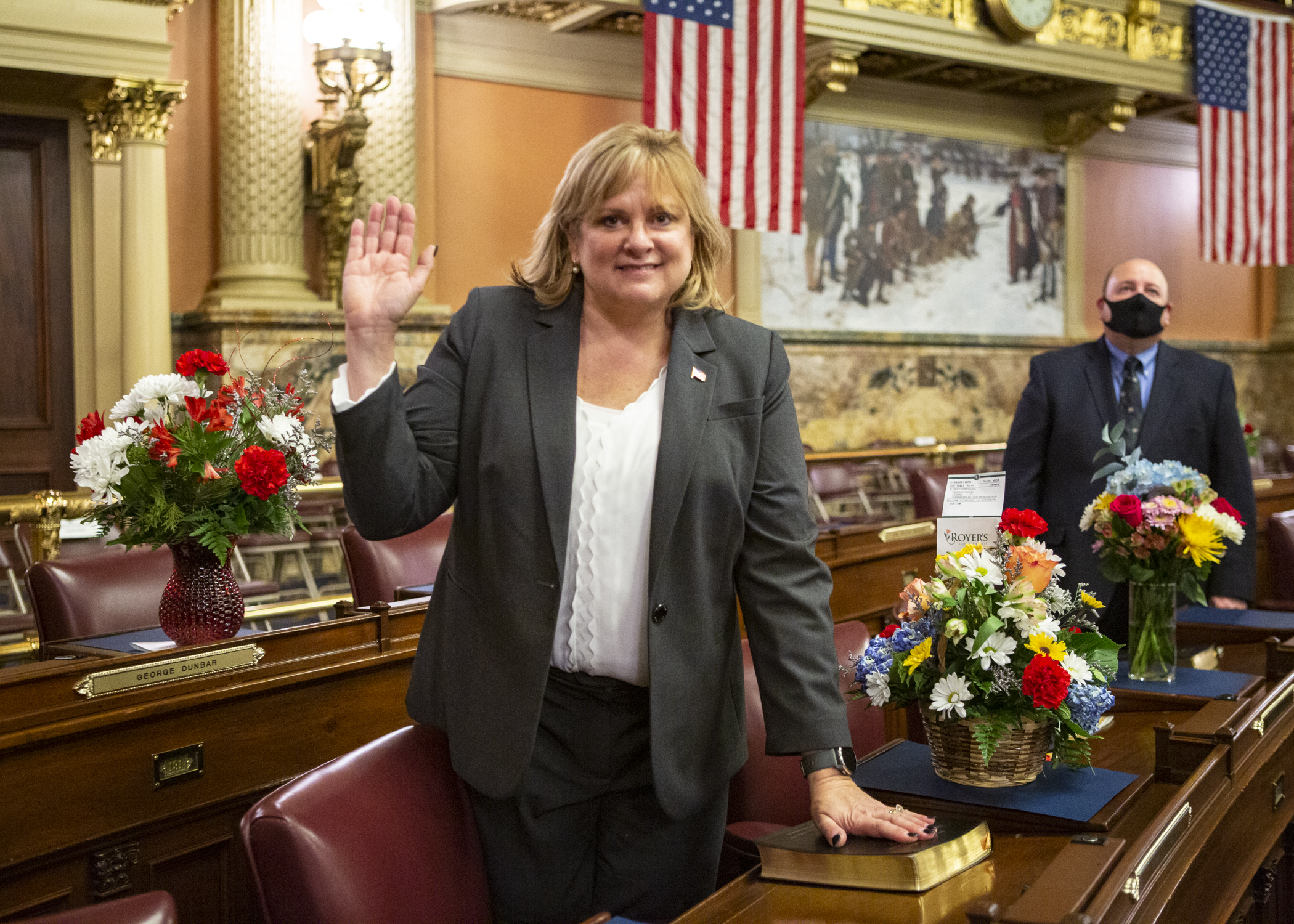 Pennycuick Takes Oath of Office 